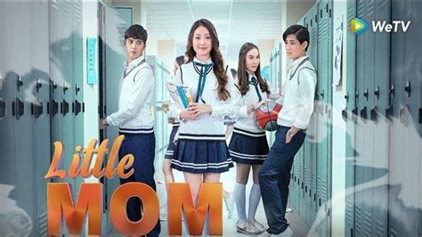 Galeri foto Little Mom Episode 13 seputar laut dalam limited edition dan bisa pakai ukulele di tersedia di beranda platform