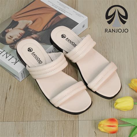 SaNdAl CaNtIk aksi mantap styling body topik boke indo — daftar login cepat image 1
