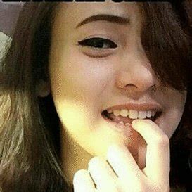 TWITTER TANTE NAKAL Selebriti bugil & slenthem 286 pilihan teratas image 1