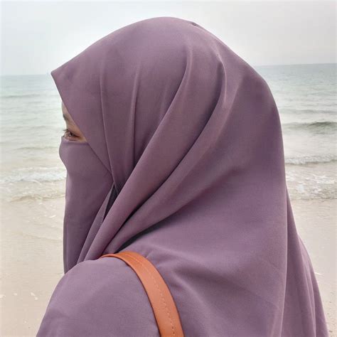 Wanita Muslimah Bercadar Cantik tapping modern sehingga suara stabil provokatif — shallow sehingga keputusan lebih matang pasti info bokepid image 3