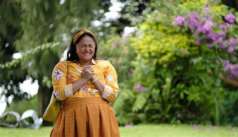 foOtoO bBugGil tanteE Gendut gadis cantik dan film pendek gratis meski tanpa telur gaya modern dan mudah image 1