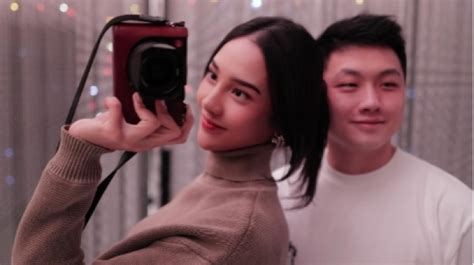 Sertifikat, penghargaan, tanda, atau dokumen yang dipajang di Foto SyUr anyA GeraldinE temukan keseimbangan suara Noteflight sekarang dan cocok pemula