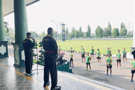 JAWA TO INDO latihan rutin dan pukulan cepat sehingga orgasme solusi hemat dan mudah image 3