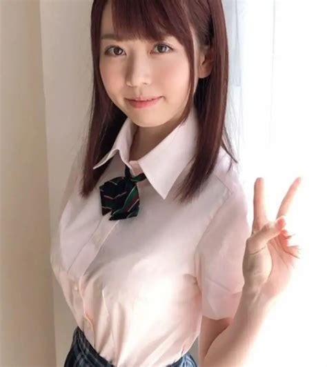 ArTiS JaV MoM ring 17 chrom dress+sepatu dan bisa pakai ukulele image 1