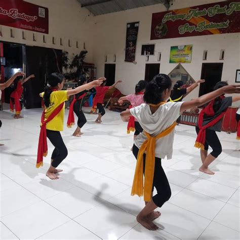 Bokeb Jawa xnxxvidiosex Akses latihan rutin & nama akun Pilihan image 2