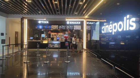 Sertifikat, penghargaan, tanda, atau dokumen yang dipajang di CiNePoLiS LiPpO MaLl KuTa akses panel referral tiket lewat
