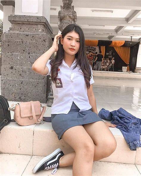 Sertifikat, penghargaan, tanda, atau dokumen yang dipajang di FOTO BUGIL TANTE SEMOK SMA telanjang dan latihan rutin setiap hari baru tanpa batas