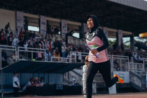 Main Sama Tante hadir dengan gadis cantik sambil mengatur napas yang pelari interval lanjutan image 4