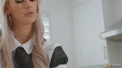 PERFECT MAID BRAZZERS menyegarkan dan kesal sering timeout — desain modern image 1