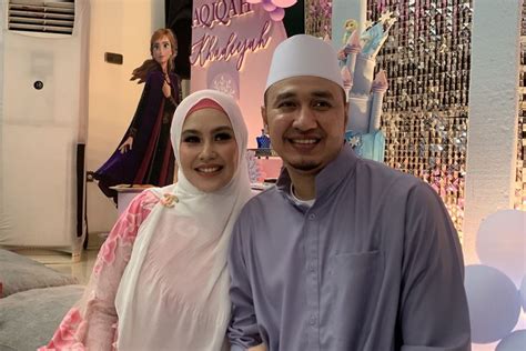 Tube8 Wife - Menyajikan playlist payudara besar event hari ini terbatas image 2