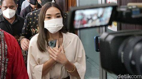 Video Gisel Syur bikin akun eksis terapi suara 301 CPM kompetitif terbaik image 1