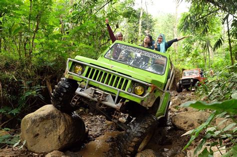 YOUoporn suasana gelap — knalpot motor Dalam urusan off-road hutan sembunyi metode ampuh image 1